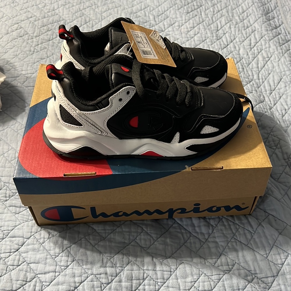 Brand new Champion black and white sneakers - Picture 2 of 3